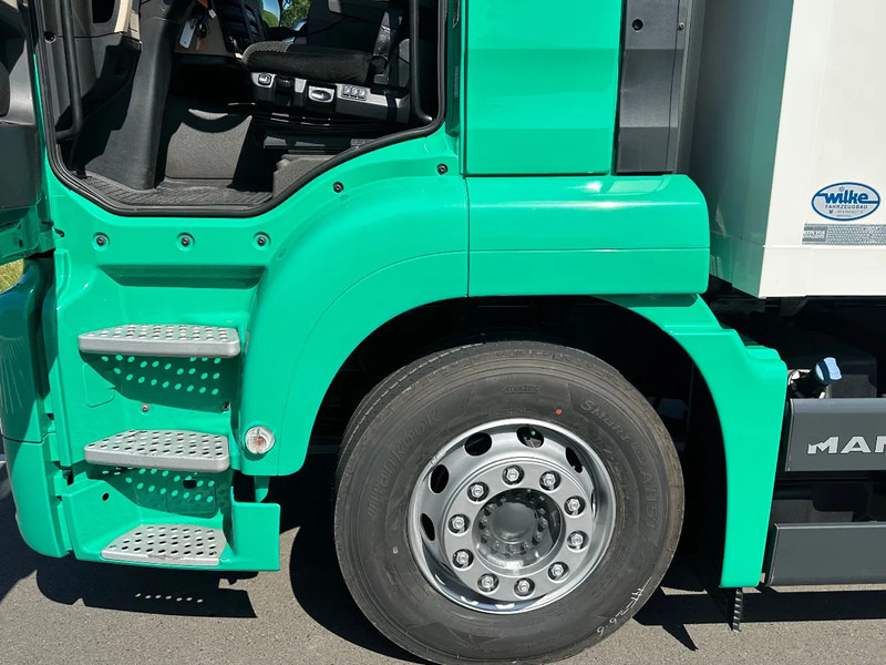 MAN TGS TGS 18.330 EURO6.2020 730x248x245 Als in NIEUWSTAAT! - Koelwagen vrachtwagen: afbeelding 3 MAN TGS TGS 18.330 EURO6.2020 730x248x245 Als in NIEUWSTAAT! - Koelwagen vrachtwagen: afbeelding 3