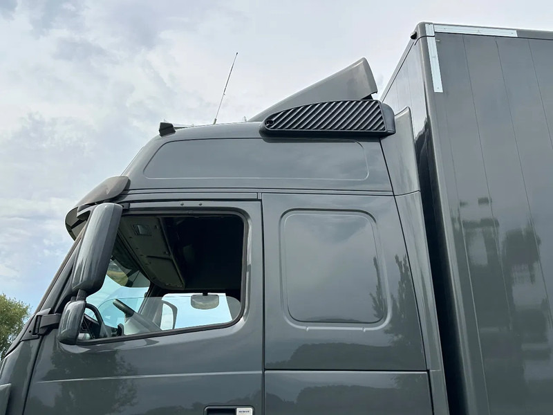 Volvo FM 330 VOLVO FM 330 EEV - Bakwagen: afbeelding 5 Volvo FM 330 VOLVO FM 330 EEV - Bakwagen: afbeelding 5