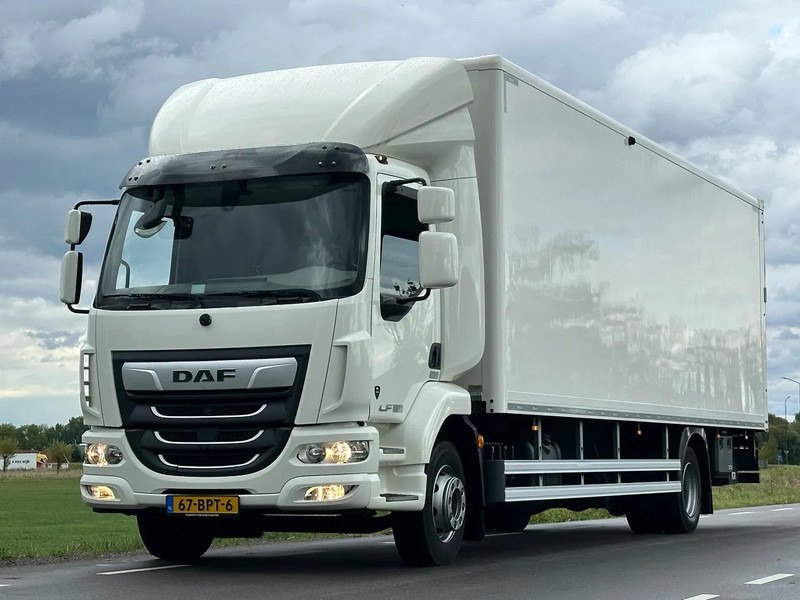 DAF LF 210 LF210.14. 2020. 810x249x240 als in NIEUWSTAAT! - Vrachtwagen: afbeelding 1 DAF LF 210 LF210.14. 2020. 810x249x240 als in NIEUWSTAAT! - Vrachtwagen: afbeelding 1
