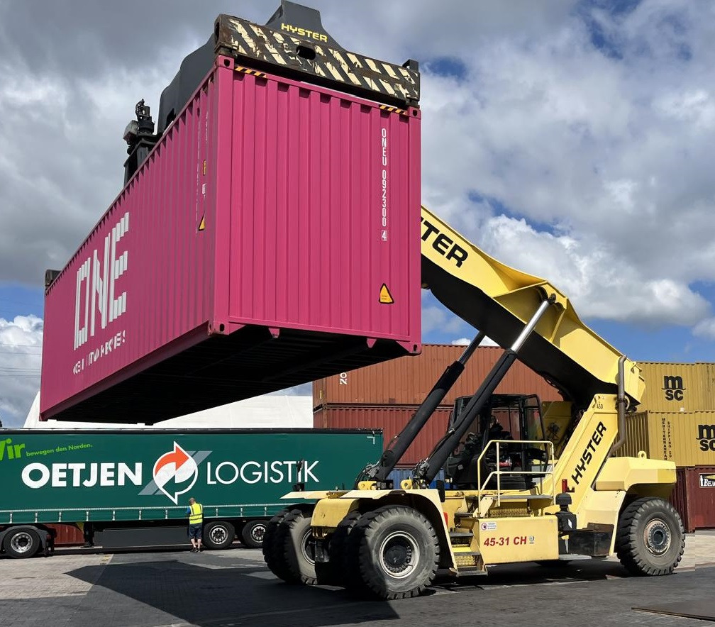 Hyster RS45-31CH - Reach stacker: afbeelding 1 Hyster RS45-31CH - Reach stacker: afbeelding 1