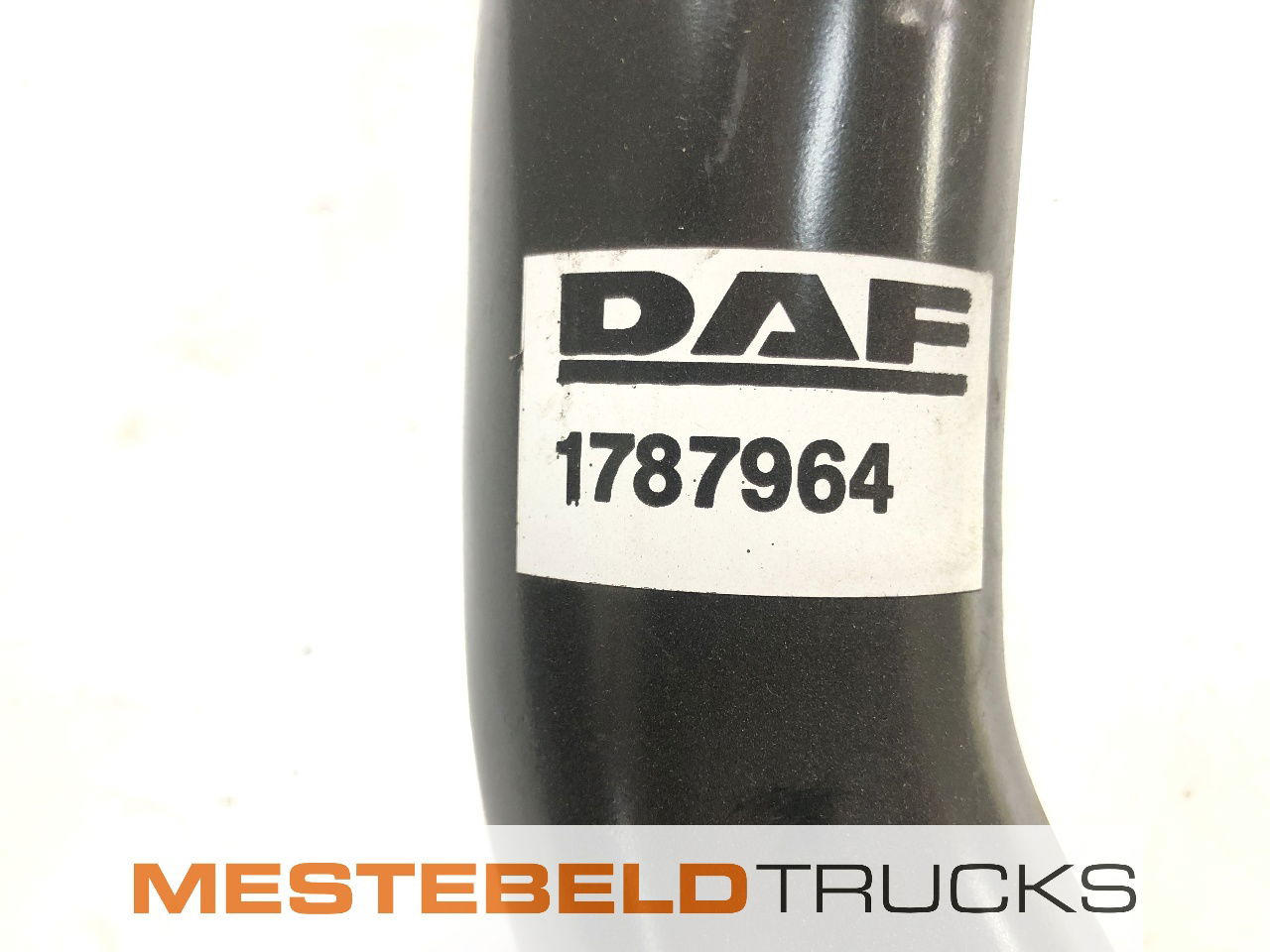 DAF Koelvloeistofleiding vertraging - Koelsysteem voor Vrachtwagen: afbeelding 2 DAF Koelvloeistofleiding vertraging - Koelsysteem voor Vrachtwagen: afbeelding 2