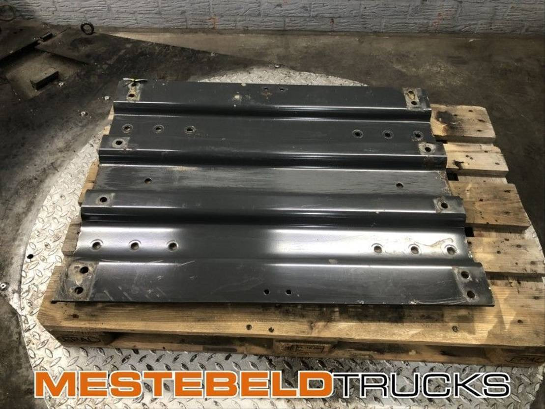 Frame/ Chassis voor Vrachtwagen DAF Montageplaat schotel: afbeelding 1