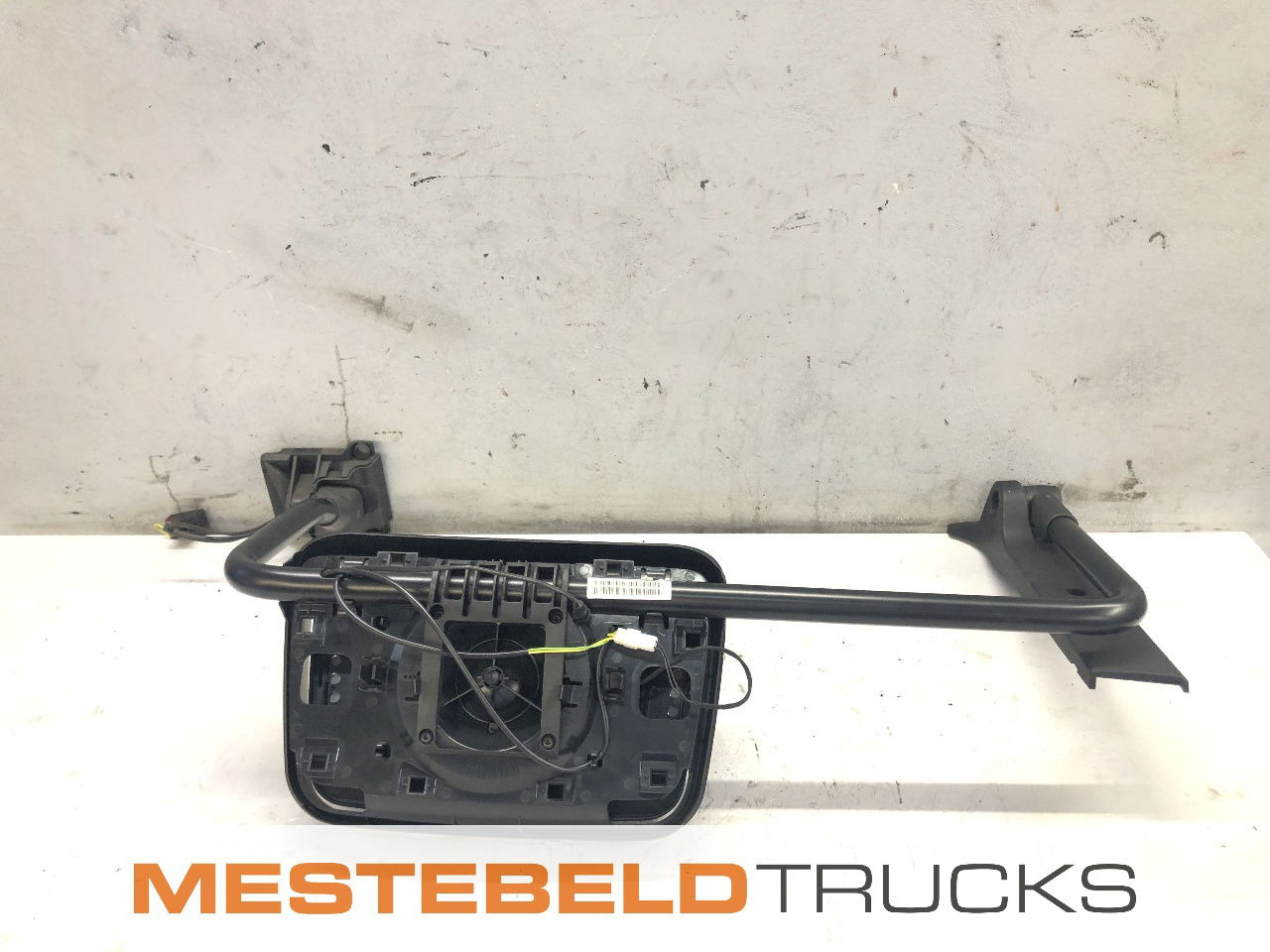 DAF Spiegel met steun links - Cabine en interieur voor Vrachtwagen: afbeelding 2 DAF Spiegel met steun links - Cabine en interieur voor Vrachtwagen: afbeelding 2