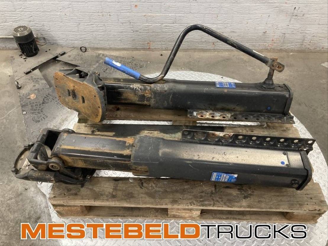 JOST Steunpootset - Frame/ Chassis voor Vrachtwagen: afbeelding 1 JOST Steunpootset - Frame/ Chassis voor Vrachtwagen: afbeelding 1