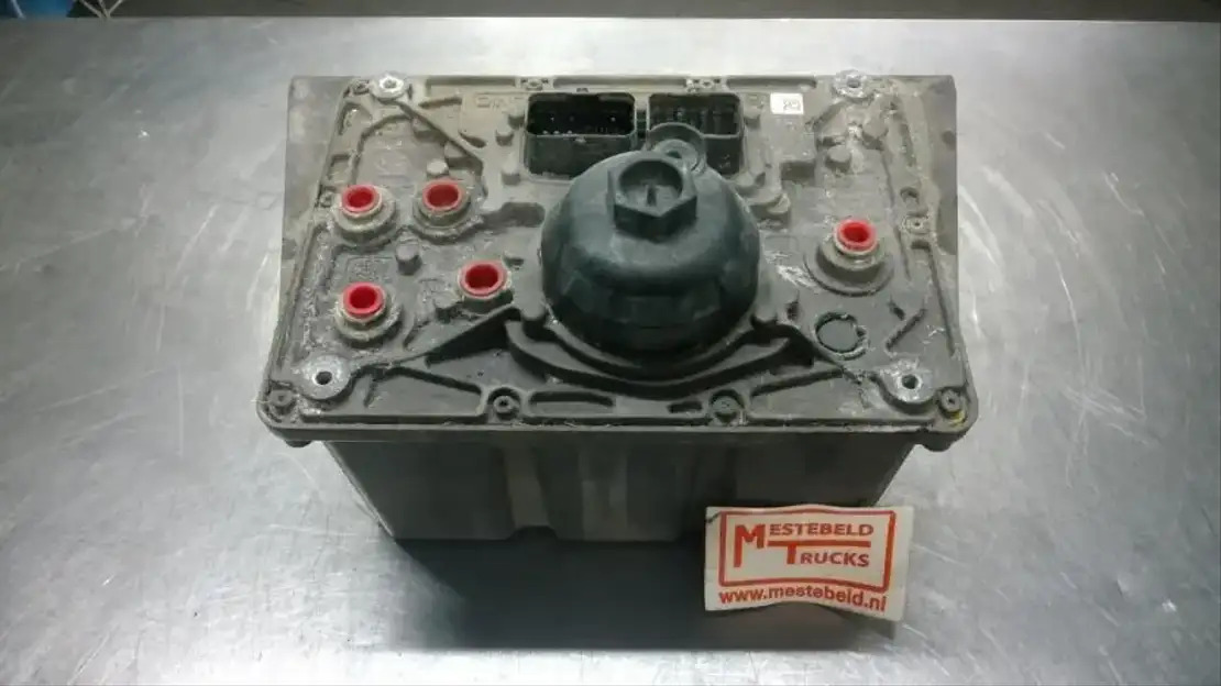 MAN EAS unit TGA - Geluiddemper/ Uitlaatsysteem voor Vrachtwagen: afbeelding 1 MAN EAS unit TGA - Geluiddemper/ Uitlaatsysteem voor Vrachtwagen: afbeelding 1