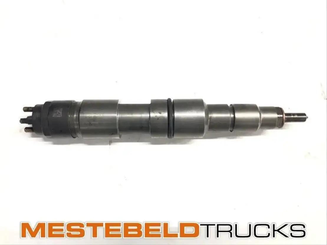 MAN Injector D0836 LFL53 - Brandstoftoevoer voor Vrachtwagen: afbeelding 1 MAN Injector D0836 LFL53 - Brandstoftoevoer voor Vrachtwagen: afbeelding 1