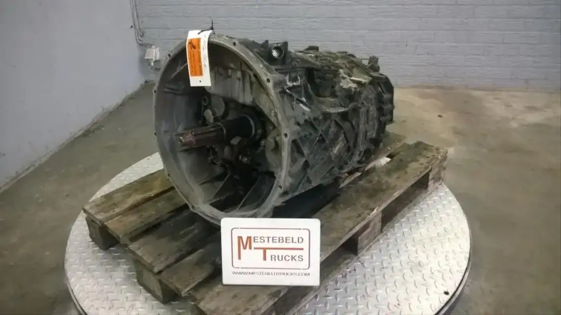 MAN Versnellingsbak 12AS2130TD - Versnellingsbak en onderdelen voor Vrachtwagen: afbeelding 1 MAN Versnellingsbak 12AS2130TD - Versnellingsbak en onderdelen voor Vrachtwagen: afbeelding 1