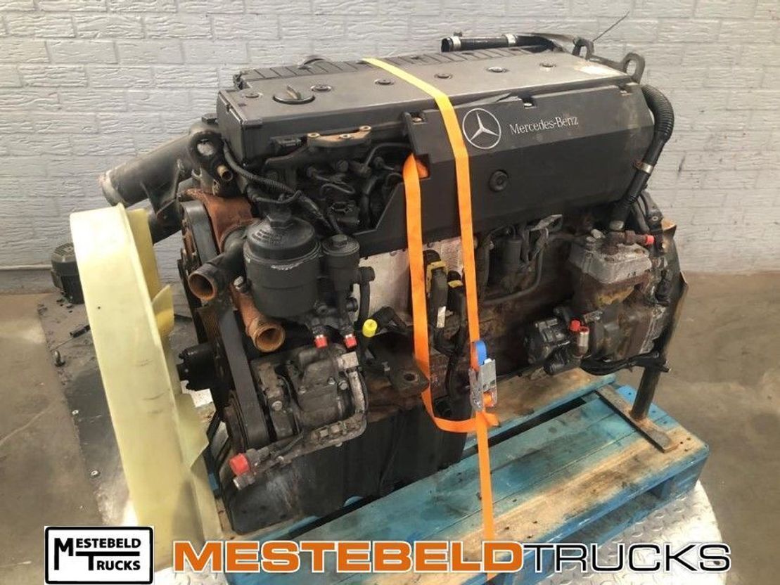 Mercedes-Benz 400420000  - Motor voor Vrachtwagen: afbeelding 2 Mercedes-Benz 400420000  - Motor voor Vrachtwagen: afbeelding 2