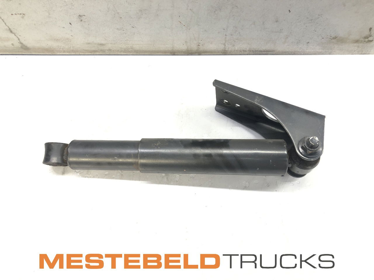 Mercedes-Benz Schokbreker achteras - Ophanging voor Vrachtwagen: afbeelding 1 Mercedes-Benz Schokbreker achteras - Ophanging voor Vrachtwagen: afbeelding 1