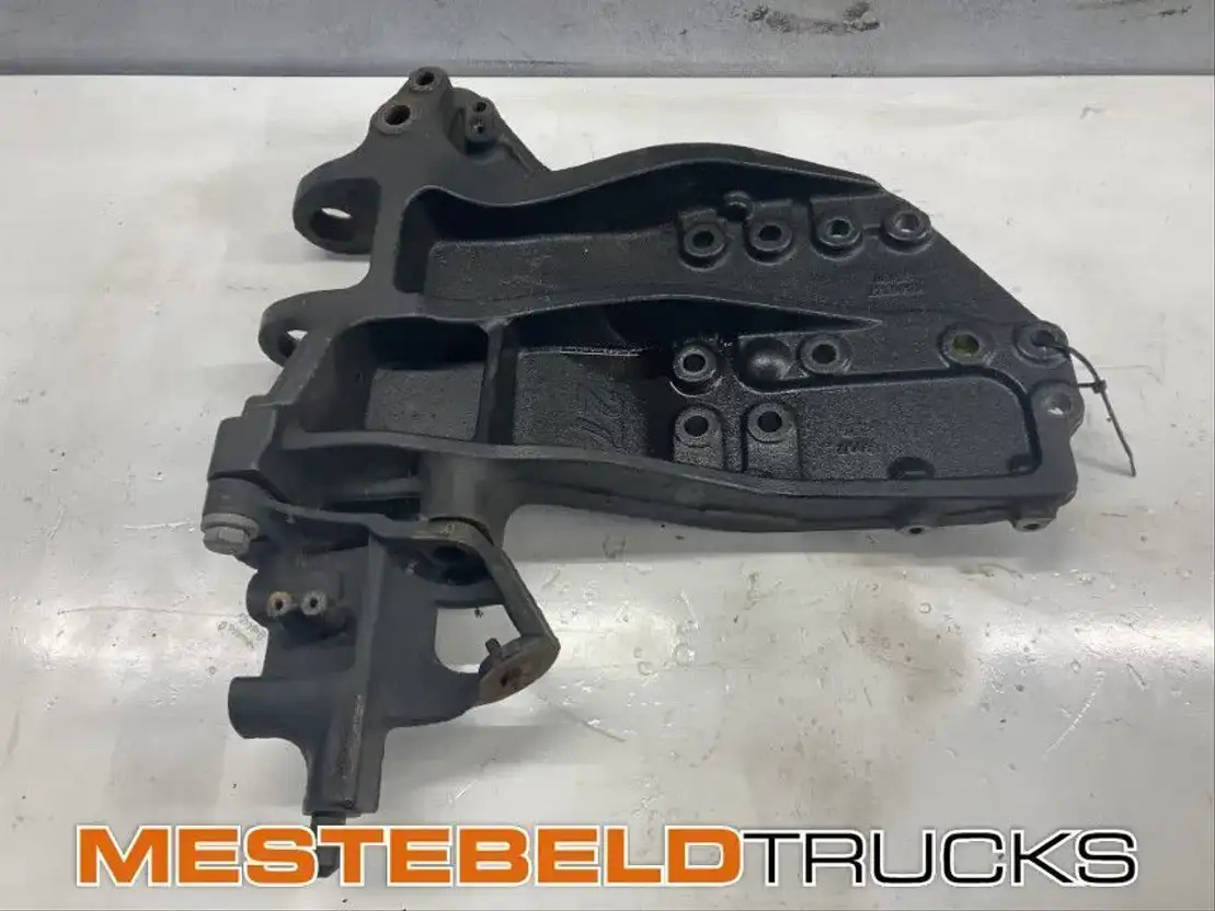 Scania Grondsteun rechts - Frame/ Chassis voor Vrachtwagen: afbeelding 1 Scania Grondsteun rechts - Frame/ Chassis voor Vrachtwagen: afbeelding 1