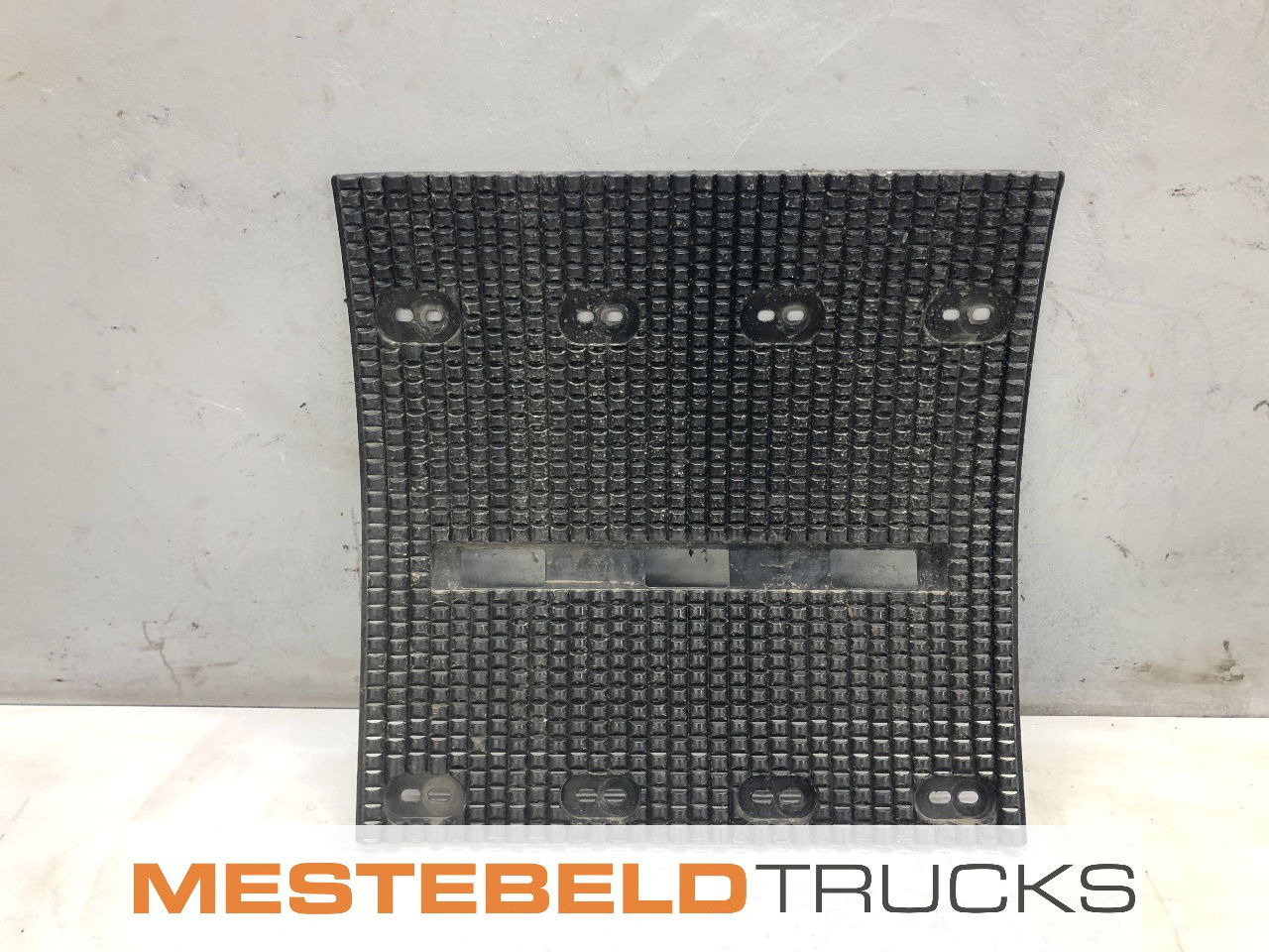 Scania Spatonderdrukking - Binnenwerk spatbord - Frame/ Chassis voor Vrachtwagen: afbeelding 1 Scania Spatonderdrukking - Binnenwerk spatbord - Frame/ Chassis voor Vrachtwagen: afbeelding 1