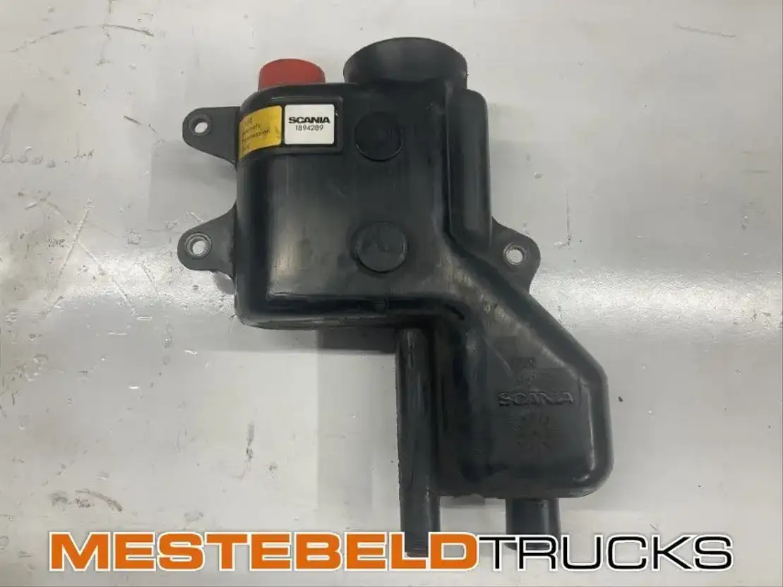 Scania Stuuroliereservoir - Stuurinrichting voor Vrachtwagen: afbeelding 1 Scania Stuuroliereservoir - Stuurinrichting voor Vrachtwagen: afbeelding 1