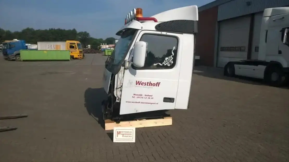 Volvo Cabine - Cabine en interieur voor Vrachtwagen: afbeelding 2 Volvo Cabine - Cabine en interieur voor Vrachtwagen: afbeelding 2