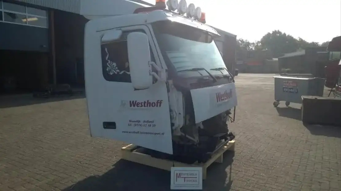 Volvo Cabine - Cabine en interieur voor Vrachtwagen: afbeelding 1 Volvo Cabine - Cabine en interieur voor Vrachtwagen: afbeelding 1