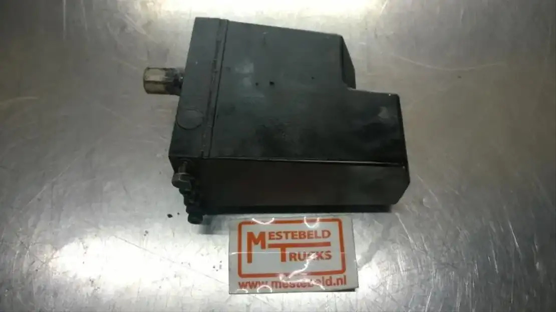 Volvo Cabinepomp  - Cabine en interieur voor Vrachtwagen: afbeelding 1 Volvo Cabinepomp  - Cabine en interieur voor Vrachtwagen: afbeelding 1