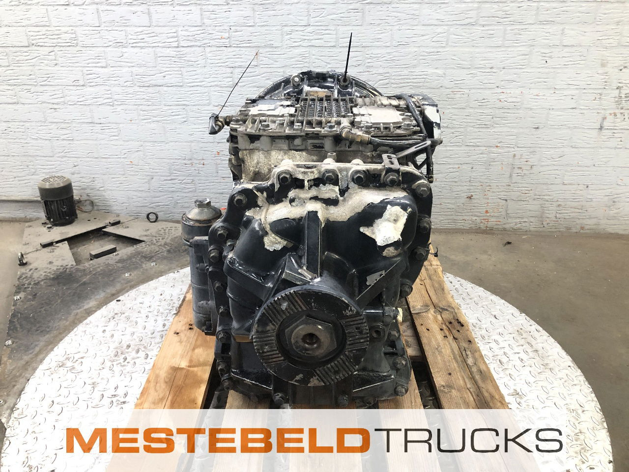 Volvo Versnellingbak AT 2412 C - Versnellingsbak en onderdelen voor Vrachtwagen: afbeelding 2 Volvo Versnellingbak AT 2412 C - Versnellingsbak en onderdelen voor Vrachtwagen: afbeelding 2