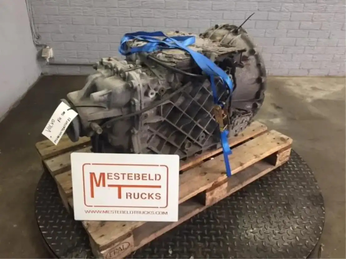 Volvo Versnellingsbak VT 2412 C I-Shift - Versnellingsbak en onderdelen voor Vrachtwagen: afbeelding 2 Volvo Versnellingsbak VT 2412 C I-Shift - Versnellingsbak en onderdelen voor Vrachtwagen: afbeelding 2