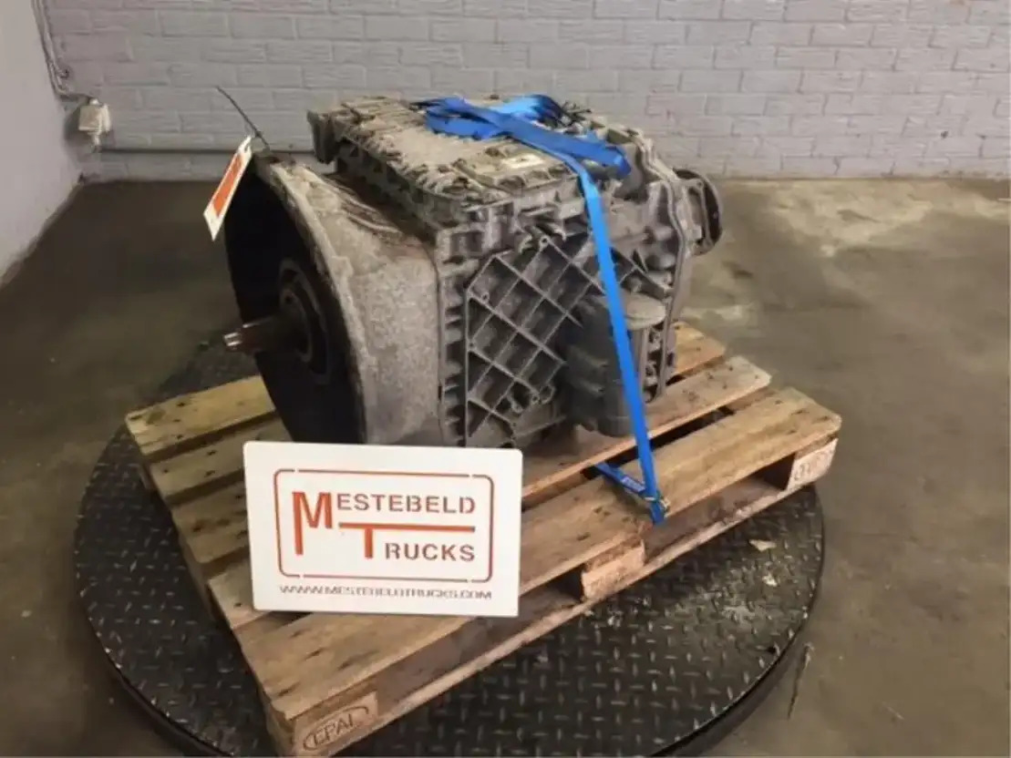 Volvo Versnellingsbak VT 2412 C I-Shift - Versnellingsbak en onderdelen voor Vrachtwagen: afbeelding 1 Volvo Versnellingsbak VT 2412 C I-Shift - Versnellingsbak en onderdelen voor Vrachtwagen: afbeelding 1