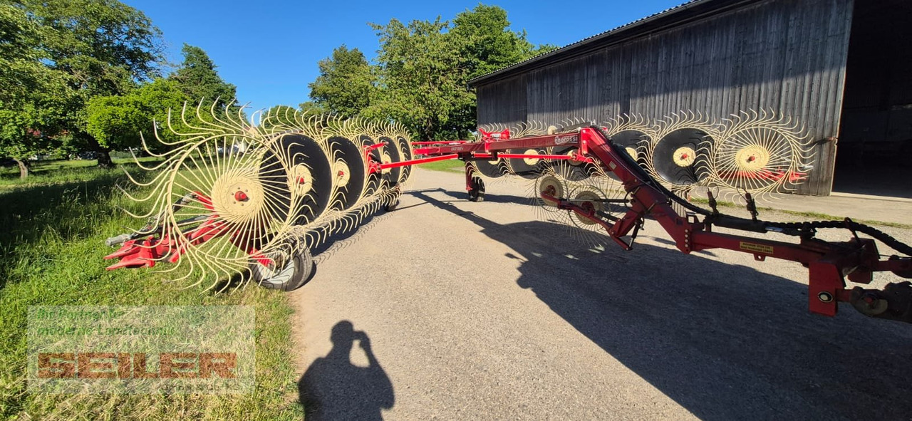 Enorossi Easy Rake 12 - Hooischudder: afbeelding 1 Enorossi Easy Rake 12 - Hooischudder: afbeelding 1