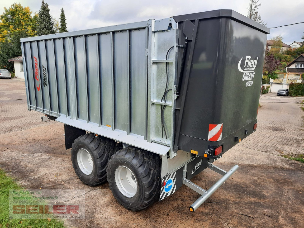 Fliegl ASW 271 C FOX 40m³ Franken-Renner - Opraapwagen: afbeelding 3 Fliegl ASW 271 C FOX 40m³ Franken-Renner - Opraapwagen: afbeelding 3