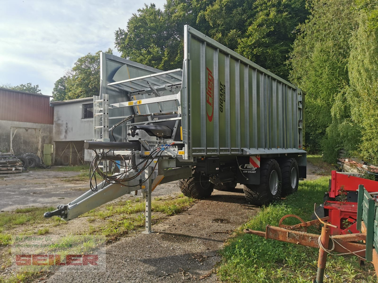 Fliegl ASW 281 GIGANT FOX 45m³ - Opraapwagen: afbeelding 2 Fliegl ASW 281 GIGANT FOX 45m³ - Opraapwagen: afbeelding 2