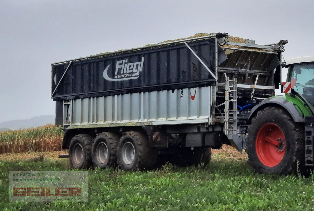 Fliegl ASW 391 TAURUS FOX 50m³ + elektr. ZWL + ISOBUS + Top Lift Light - Opraapwagen: afbeelding 3 Fliegl ASW 391 TAURUS FOX 50m³ + elektr. ZWL + ISOBUS + Top Lift Light - Opraapwagen: afbeelding 3