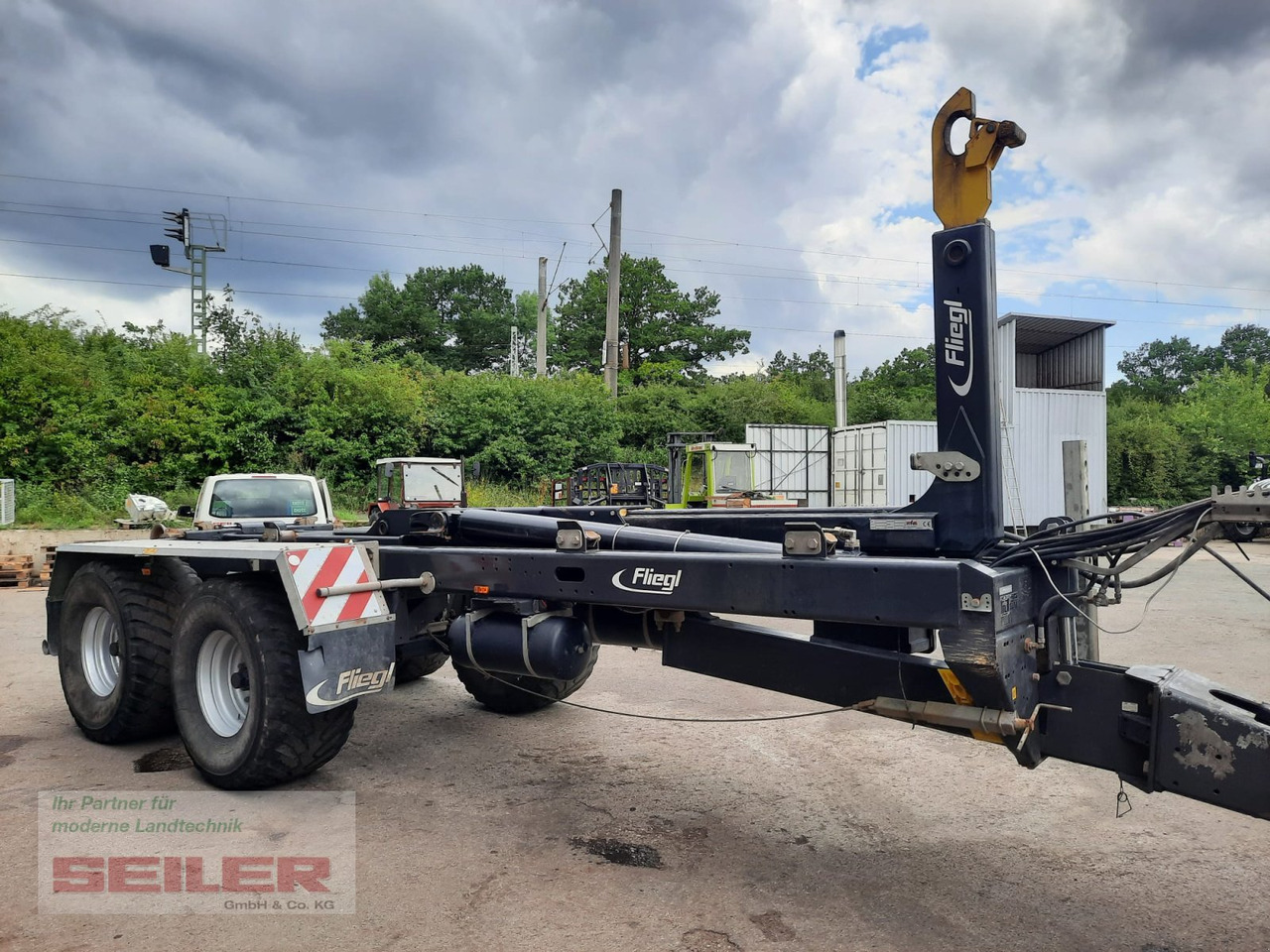 Fliegl HKL 22 Tandem - Haakarm/ Portaalarm aanhanger: afbeelding 2 Fliegl HKL 22 Tandem - Haakarm/ Portaalarm aanhanger: afbeelding 2