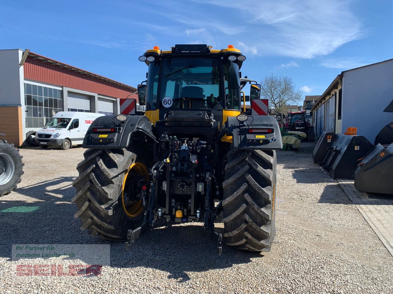 JCB Fastrac 4220 ICON + Frontlader Q7S - Tractor: afbeelding 5 JCB Fastrac 4220 ICON + Frontlader Q7S - Tractor: afbeelding 5