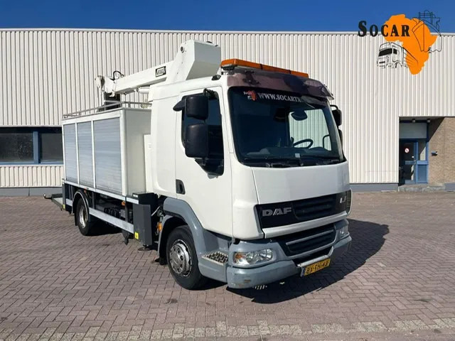 DAF LF 45.160 CUSTERS Hoogwerker 14,5 mtr / Skyworker 14,5mtr - Vrachtwagen hoogwerker: afbeelding 1 DAF LF 45.160 CUSTERS Hoogwerker 14,5 mtr / Skyworker 14,5mtr - Vrachtwagen hoogwerker: afbeelding 1