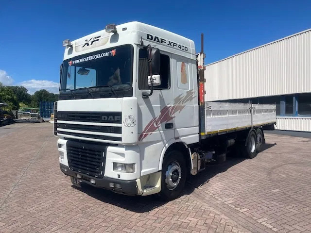 DAF XF 95 8 Tires (6x2) euro 2 - Vrachtwagen met open laadbak: afbeelding 3 DAF XF 95 8 Tires (6x2) euro 2 - Vrachtwagen met open laadbak: afbeelding 3