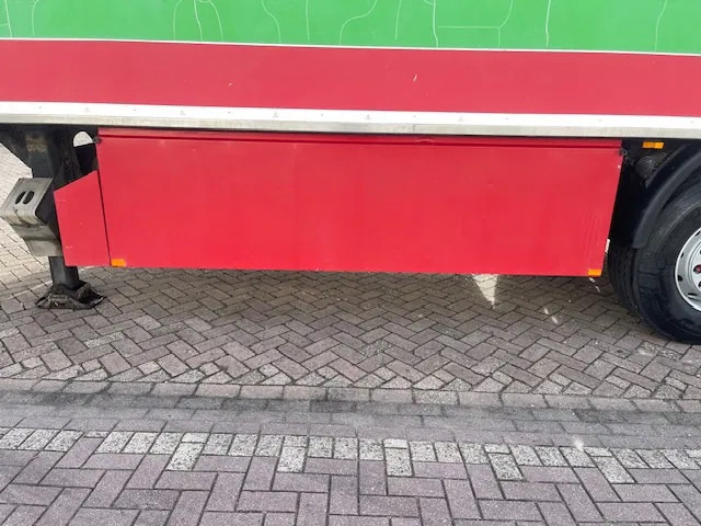 Kögel 3 AXELS (2X LIFT AXELS) DISK BRAKE 7CM FRIGO BOX - Gesloten oplegger: afbeelding 5 Kögel 3 AXELS (2X LIFT AXELS) DISK BRAKE 7CM FRIGO BOX - Gesloten oplegger: afbeelding 5