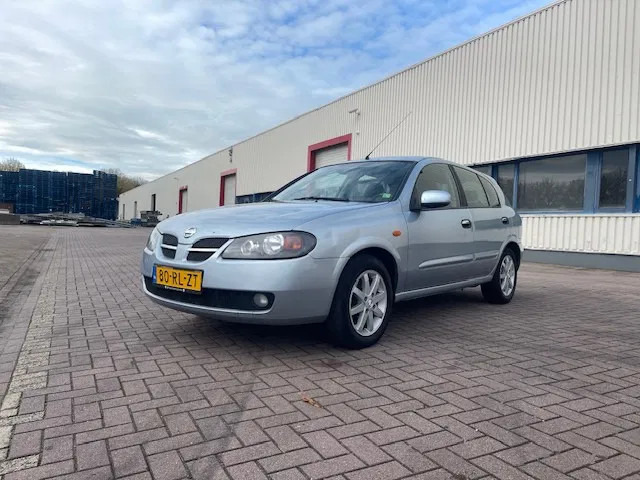 Nissan Almera Leder bekleding APK Cruise control - Hatchback: afbeelding 3 Nissan Almera Leder bekleding APK Cruise control - Hatchback: afbeelding 3