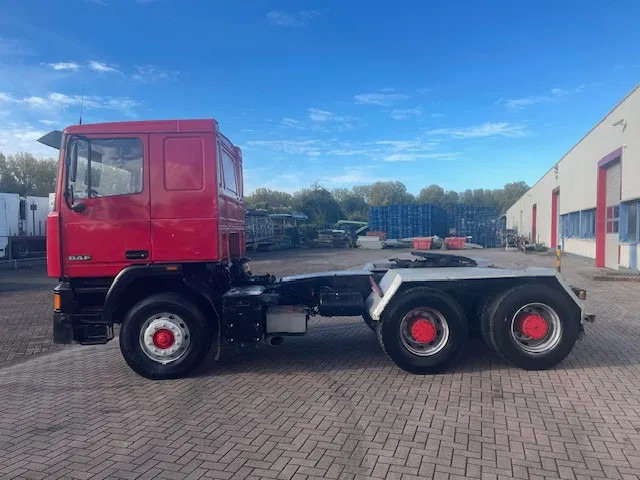 DAF 95.360 ATI 6X4 FULL SPRING - Trekker: afbeelding 4 DAF 95.360 ATI 6X4 FULL SPRING - Trekker: afbeelding 4
