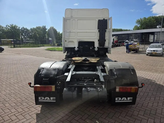 DAF XF 95.430 Manual gear Euro 3 - Trekker: afbeelding 5 DAF XF 95.430 Manual gear Euro 3 - Trekker: afbeelding 5