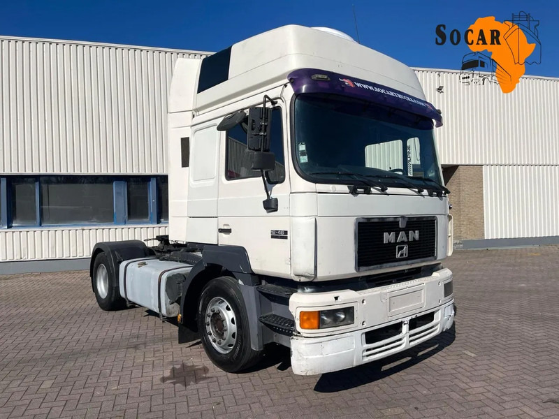 MAN 19.463 6 Cilinder Manual pomp - Trekker: afbeelding 1 MAN 19.463 6 Cilinder Manual pomp - Trekker: afbeelding 1