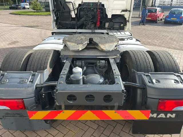 MAN TGX 18.480 Euro 6 Retarder 2 tanks - Trekker: afbeelding 5 MAN TGX 18.480 Euro 6 Retarder 2 tanks - Trekker: afbeelding 5