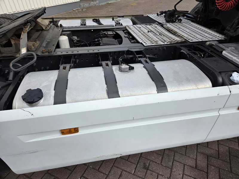 Renault Premium 450 Automatic Euro 5 NL-Truck Tuv 1-2026 - Trekker: afbeelding 4 Renault Premium 450 Automatic Euro 5 NL-Truck Tuv 1-2026 - Trekker: afbeelding 4