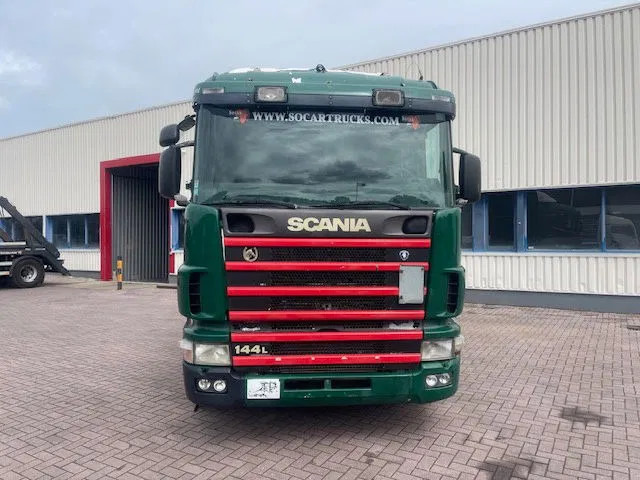 Scania R144-530 V8 Retarder 2x Diesel tank - Trekker: afbeelding 2 Scania R144-530 V8 Retarder 2x Diesel tank - Trekker: afbeelding 2