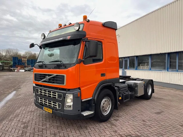 Volvo FM 12.400 Clean NL-TRUCK Euro 5 - Trekker: afbeelding 3 Volvo FM 12.400 Clean NL-TRUCK Euro 5 - Trekker: afbeelding 3