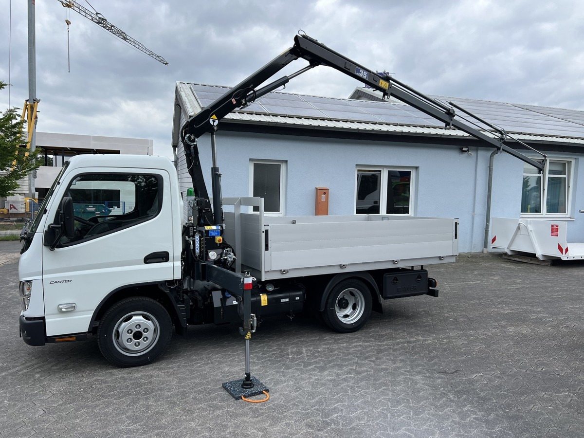 FUSO 3S15 Alu Pritsche 2.80m Ladekran - Bestelwagen open laadbak: afbeelding 2 FUSO 3S15 Alu Pritsche 2.80m Ladekran - Bestelwagen open laadbak: afbeelding 2