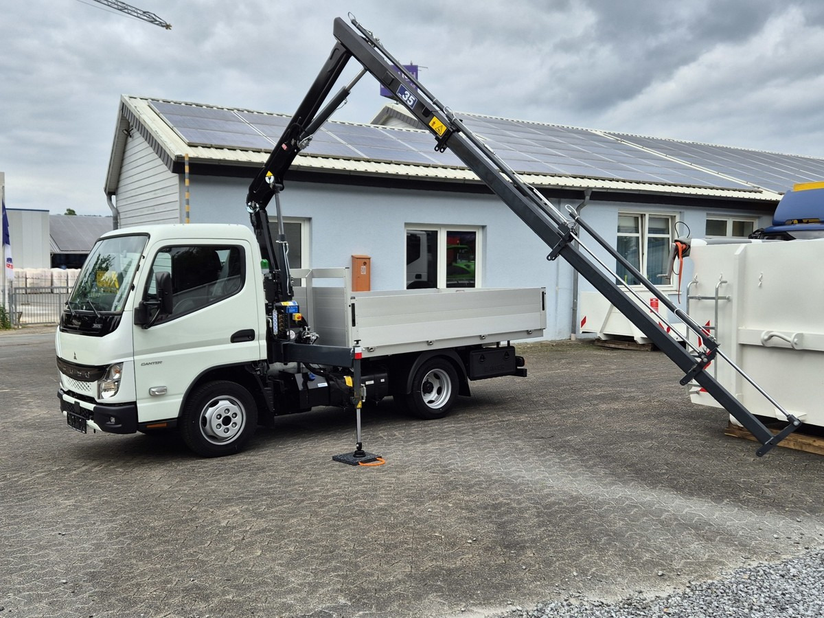 FUSO 3S15 Alu Pritsche 2.80m Ladekran - Bestelwagen open laadbak: afbeelding 1 FUSO 3S15 Alu Pritsche 2.80m Ladekran - Bestelwagen open laadbak: afbeelding 1