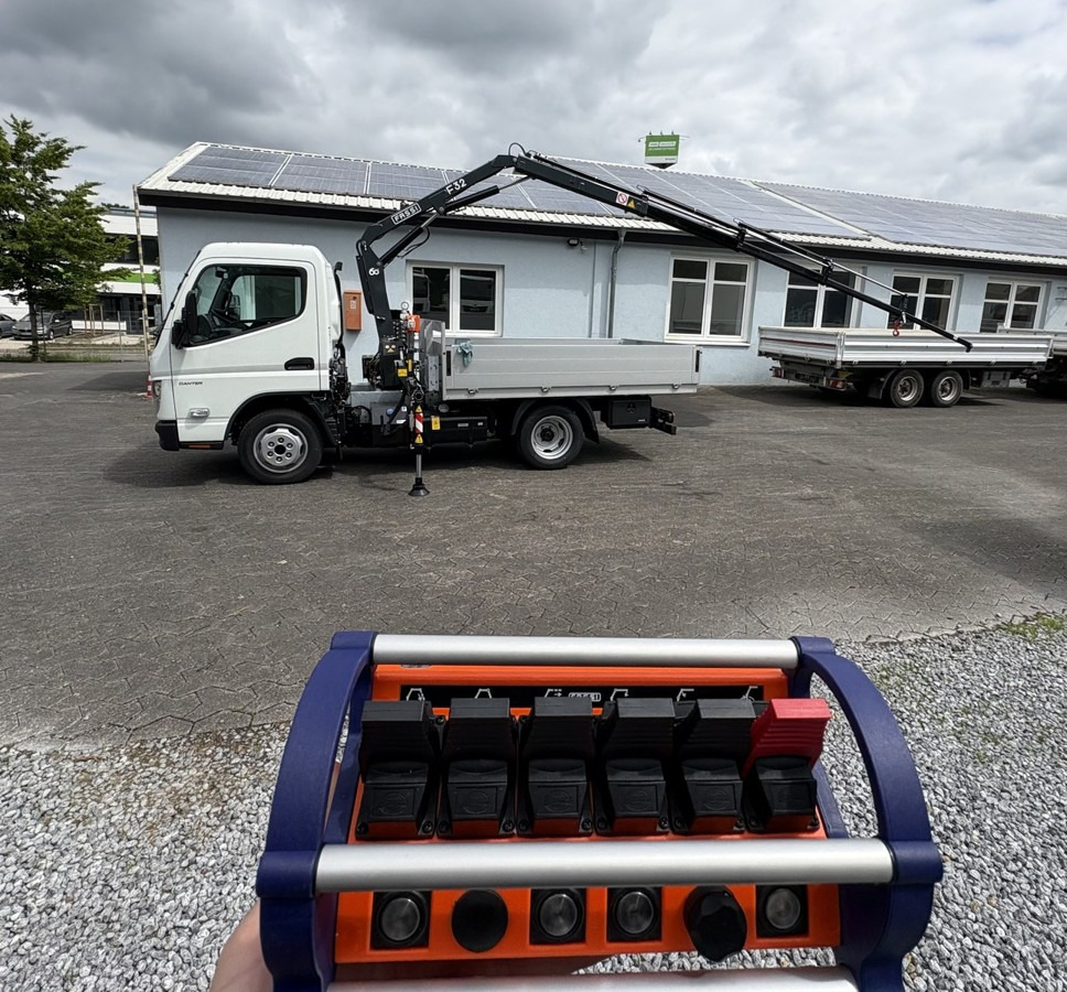 FUSO 3S15 Alu Pritsche 2.80m Ladekran Funk! sofort ve - Kraanwagen, Vrachtwagen met open laadbak: afbeelding 5 FUSO 3S15 Alu Pritsche 2.80m Ladekran Funk! sofort ve - Kraanwagen, Vrachtwagen met open laadbak: afbeelding 5