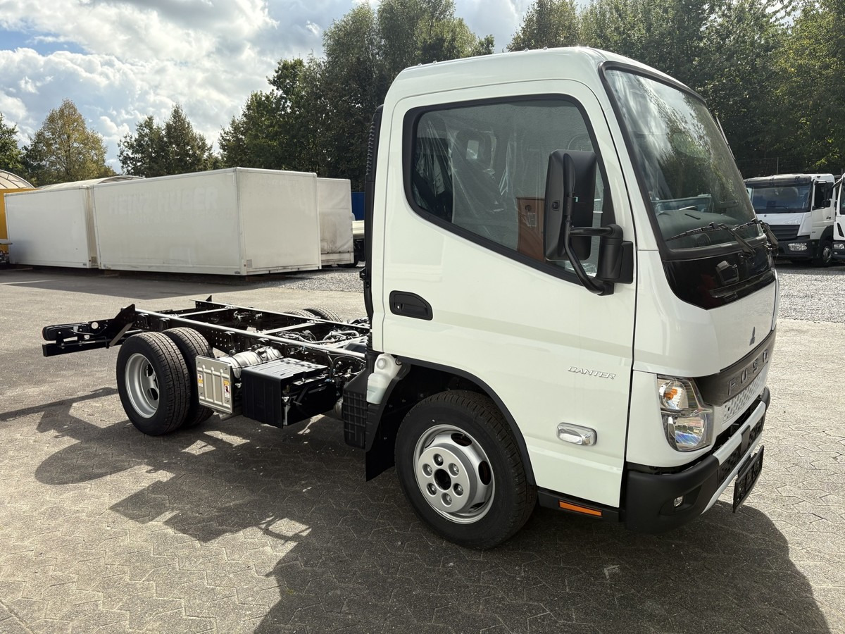 Leasing FUSO 3S15 Fahrgestell 2500 Nebenantrieb FUSO 3S15 Fahrgestell 2500 Nebenantrieb: afbeelding 6 Leasing FUSO 3S15 Fahrgestell 2500 Nebenantrieb FUSO 3S15 Fahrgestell 2500 Nebenantrieb: afbeelding 6