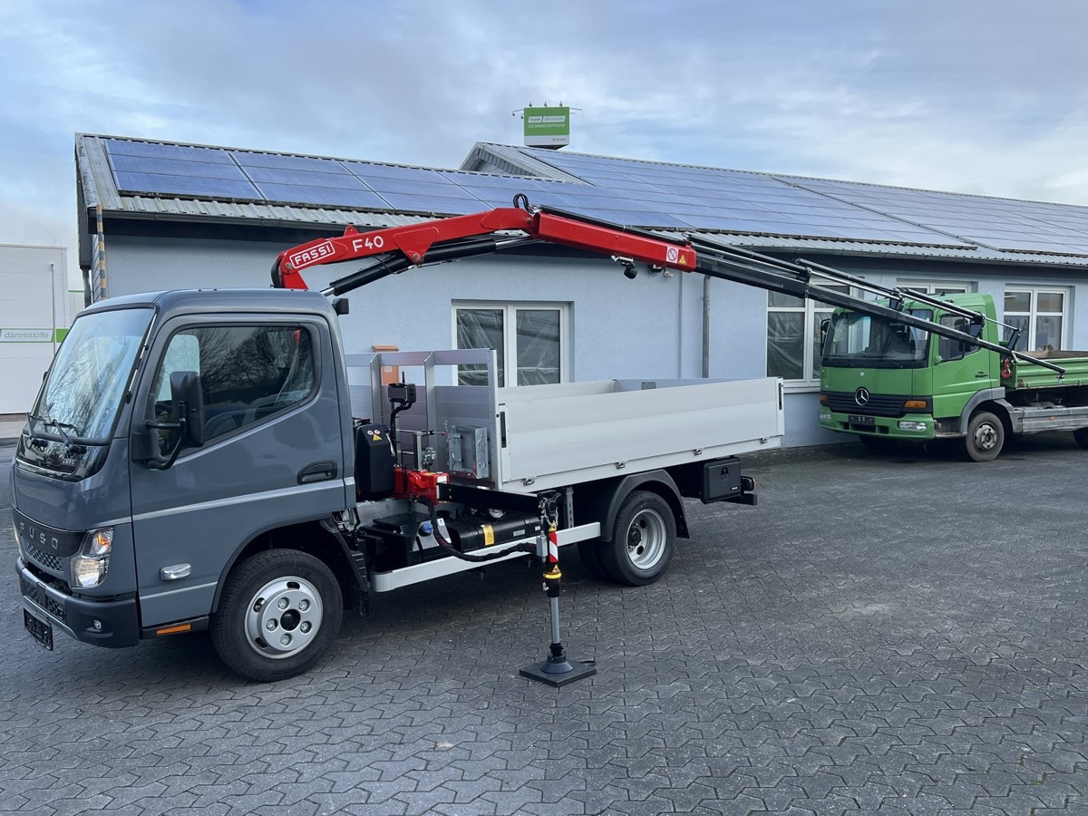 FUSO 6S15 Pritsche 3.0m Kran 4xhydr. Funk! - Bestelwagen open laadbak: afbeelding 2 FUSO 6S15 Pritsche 3.0m Kran 4xhydr. Funk! - Bestelwagen open laadbak: afbeelding 2