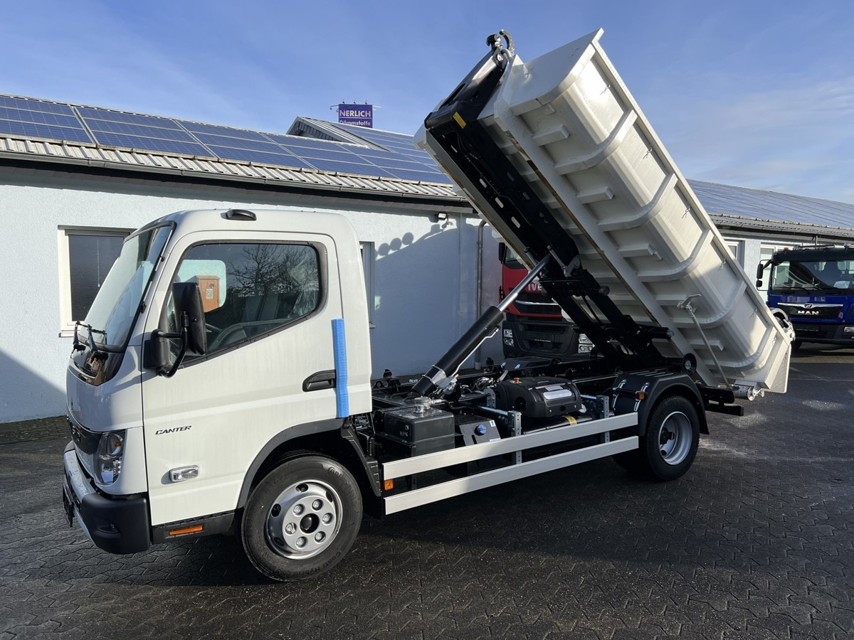 FUSO Canter FUSO 7C18 City Abrollkipper Miete - Haakarmsysteem vrachtwagen: afbeelding 1 FUSO Canter FUSO 7C18 City Abrollkipper Miete - Haakarmsysteem vrachtwagen: afbeelding 1