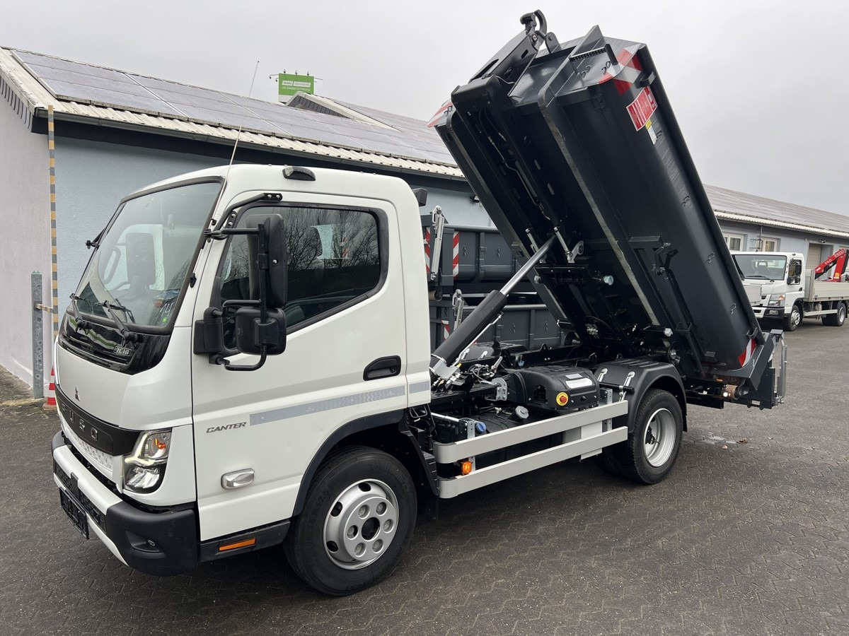 FUSO Fuso Canter 7C18 City Abrollkipper AHK Hooklift - Haakarmsysteem vrachtwagen: afbeelding 3 FUSO Fuso Canter 7C18 City Abrollkipper AHK Hooklift - Haakarmsysteem vrachtwagen: afbeelding 3