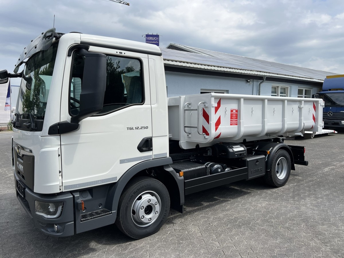 MAN TGL 12.250 BL NEU City Abrollkipper Tipmatik - Haakarmsysteem vrachtwagen: afbeelding 4 MAN TGL 12.250 BL NEU City Abrollkipper Tipmatik - Haakarmsysteem vrachtwagen: afbeelding 4