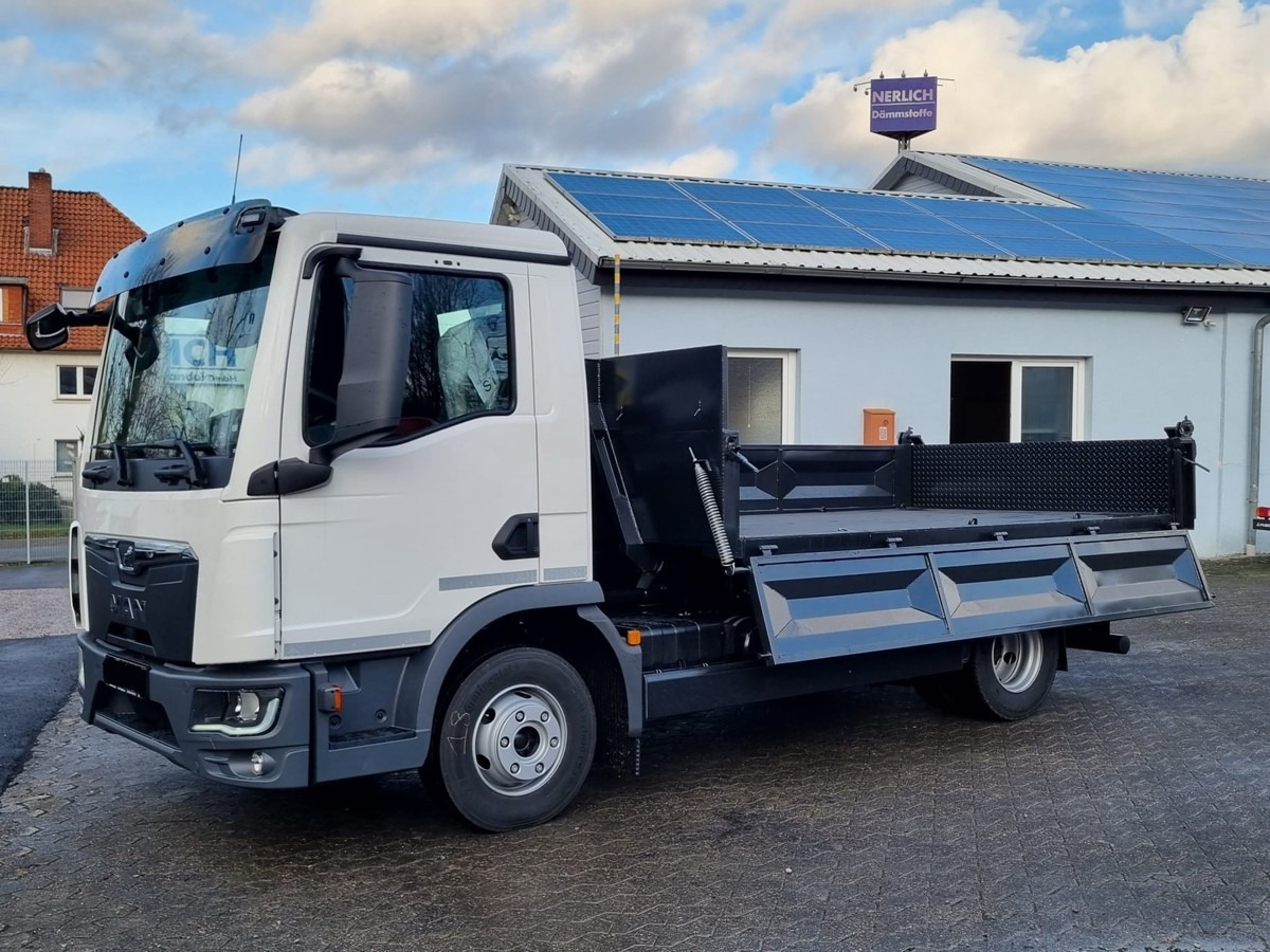 MAN TGL 8.160 BL City Abollkipper 6t Schaltgetriebe - Haakarmsysteem vrachtwagen: afbeelding 2 MAN TGL 8.160 BL City Abollkipper 6t Schaltgetriebe - Haakarmsysteem vrachtwagen: afbeelding 2