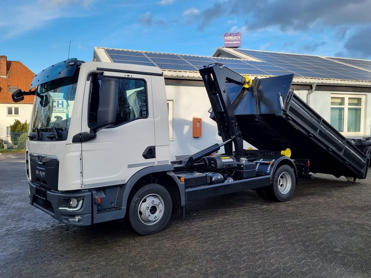 MAN TGL 8.160 BL City Abollkipper 6t Schaltgetriebe - Haakarmsysteem vrachtwagen: afbeelding 1 MAN TGL 8.160 BL City Abollkipper 6t Schaltgetriebe - Haakarmsysteem vrachtwagen: afbeelding 1