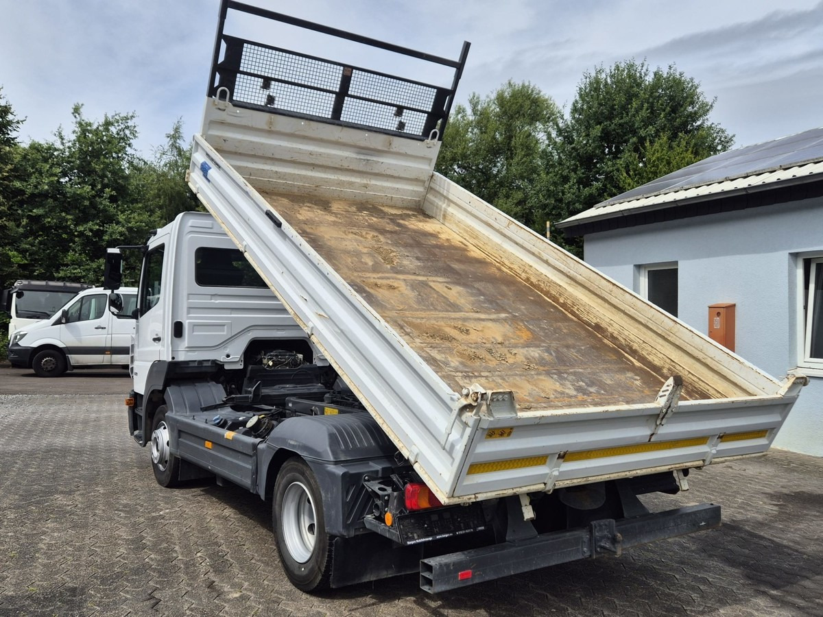 MERCEDES-BENZ Atego 823 3-Seiten Kipper Meiller 2 x AHK - Kipper bestelwagen: afbeelding 3 MERCEDES-BENZ Atego 823 3-Seiten Kipper Meiller 2 x AHK - Kipper bestelwagen: afbeelding 3